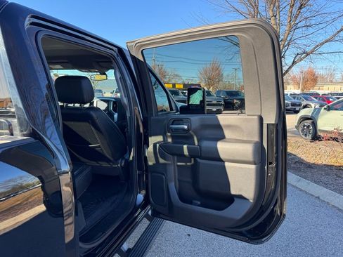 Used 2020 Chevrolet Silverado 2500 LT w/ Convenience Package image 20