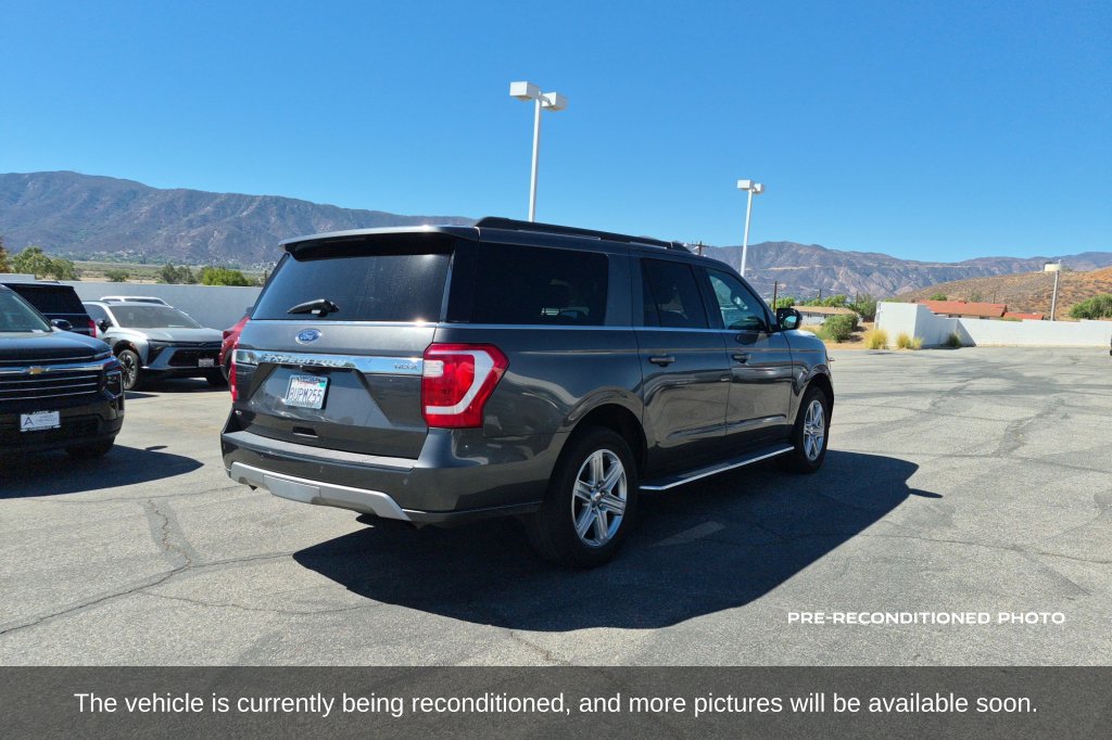 Used 2020 Ford Expedition Max XLT w/ Equipment Group 202A RWD image 6