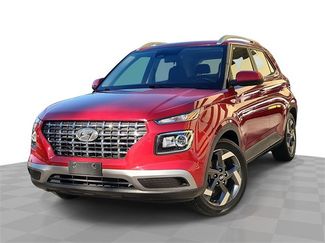 Used 2023 Hyundai Venue SEL video 1