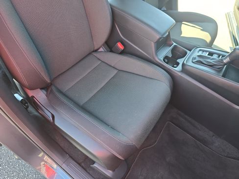Certified 2025 Honda CR-V EX image 10