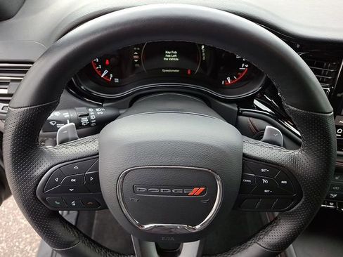 Used 2025 Dodge Durango GT image 25