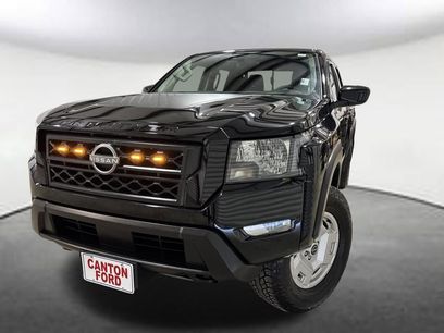 Used 2024 Nissan Frontier SV w/ Hardbody Edition