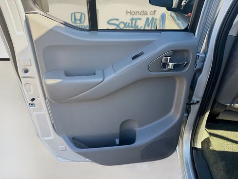 Used 2018 Nissan Frontier SV w/ Value Truck Package image 24