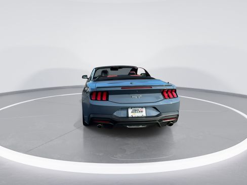 Used 2025 Ford Mustang GT Premium image 7