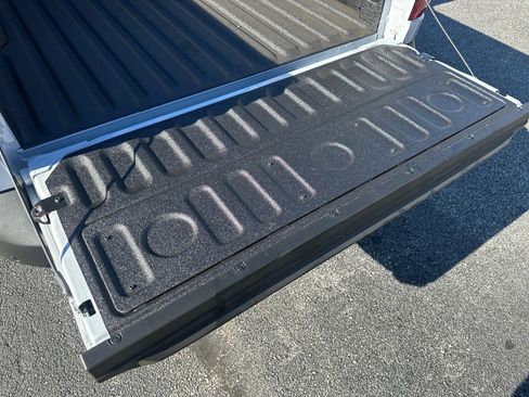 New 2025 Ford Maverick Lariat w/ Black Appearance Package image 39