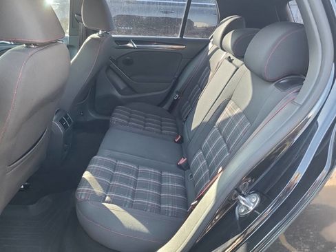 Used 2013 Volkswagen Golf 4-Door image 6