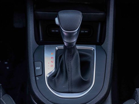 Certified 2023 Kia Forte LXS w/ LXS Technology Package image 14