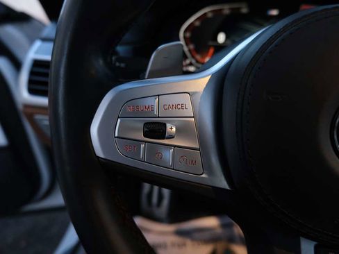 Used 2020 BMW 750i xDrive w/ Executive Package image 43