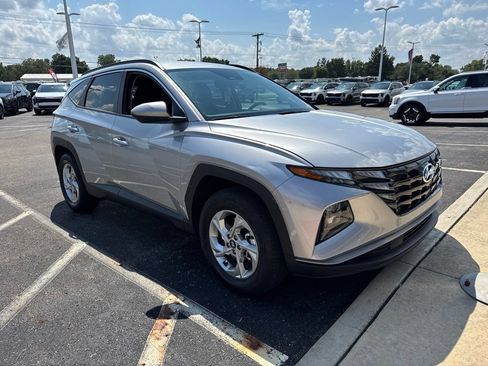 Used 2024 Hyundai Tucson SEL AWD/4WD image 2
