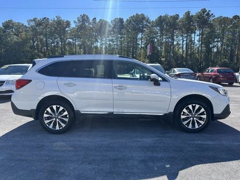 Used 2018 Subaru Outback 3.6R Touring w/ Popular Package #3 image 7