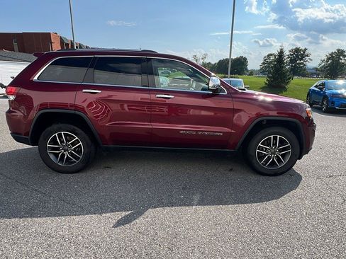 Used 2020 Jeep Grand Cherokee Limited w/ Luxury Group II AWD/4WD image 3