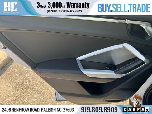 Used 2020 Audi Q3 2.0T Premium image 17