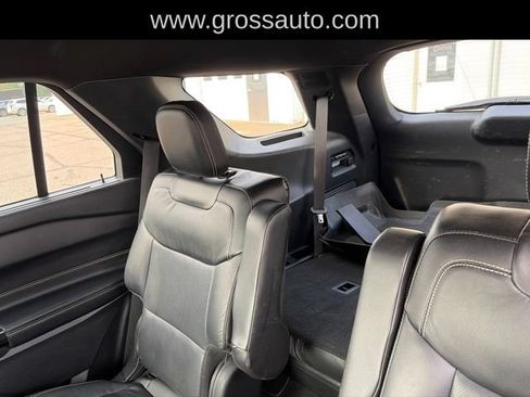 Used 2022 Ford Explorer ST w/ Equipment Group 401A AWD/4WD image 36