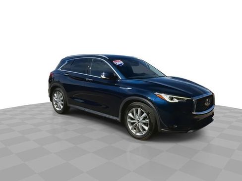 Used 2019 INFINITI QX50 Essential w/ Premium Heat Package image 2