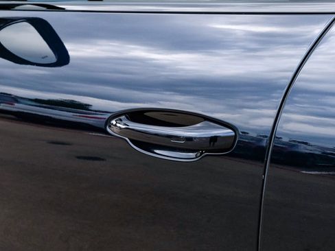 Used 2019 Porsche Cayenne AWD/4WD image 46