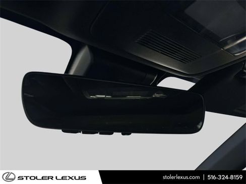 Used 2025 Lexus IS 350 F Sport image 40