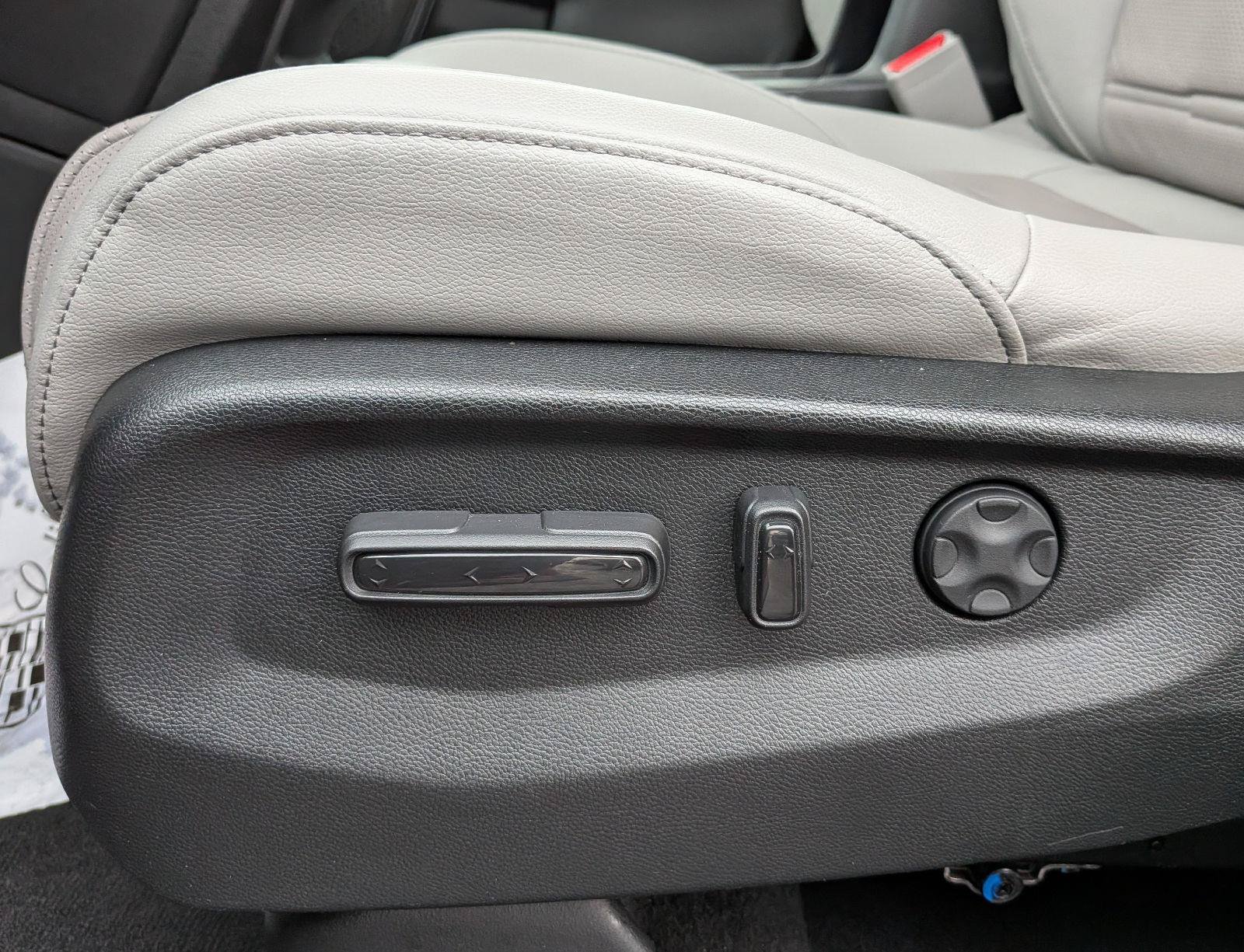 Certified 2021 Honda CR-V EX-L image 16