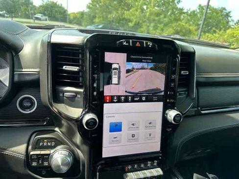 Used 2023 RAM 1500 Limited AWD/4WD image 10