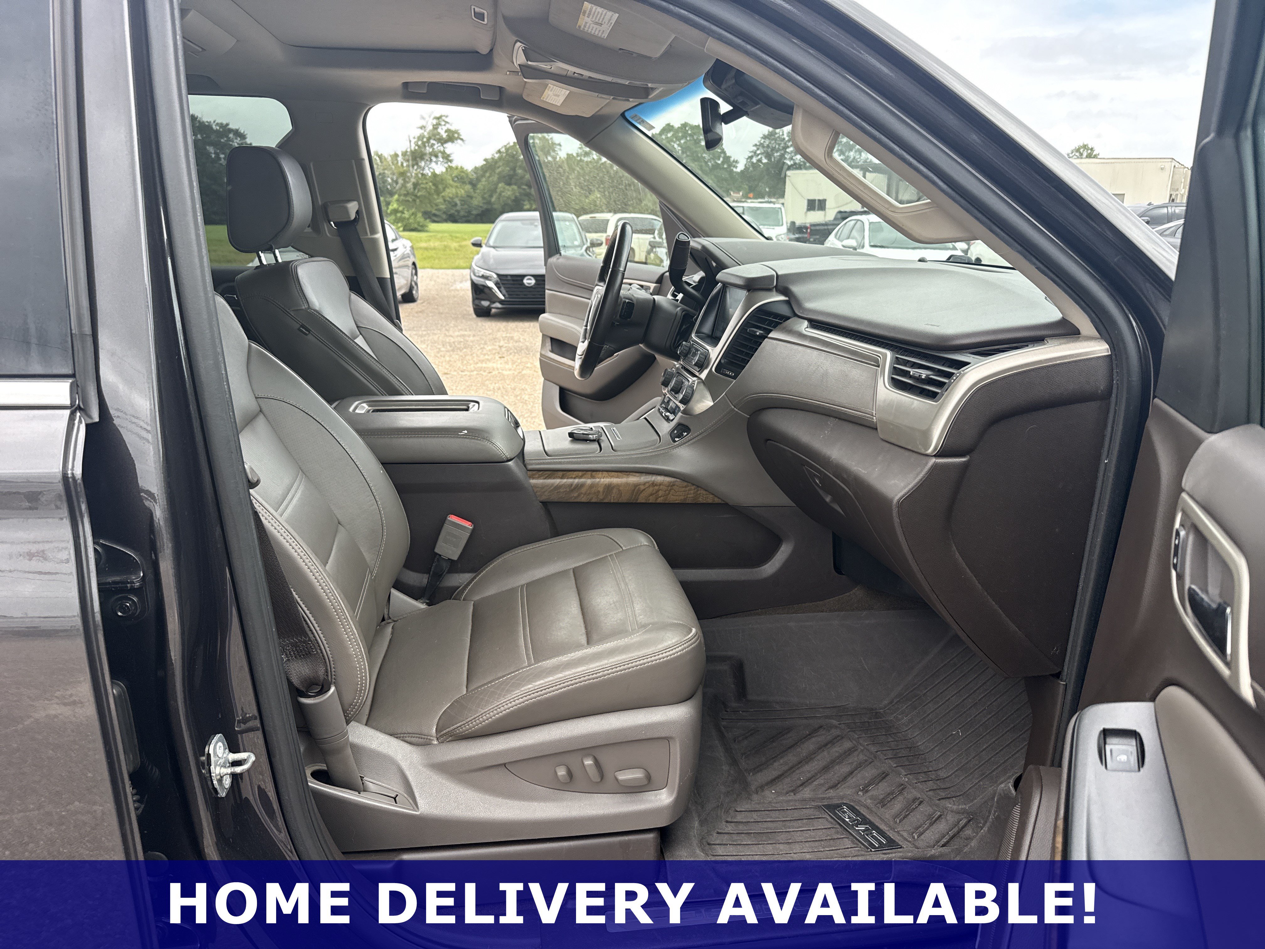 Used 2018 GMC Yukon XL Denali w/ Denali Ultimate Package AWD/4WD image 22