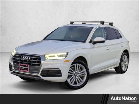 Used 2018 Audi Q5 2.0T Premium Plus w/ Premium Plus Package image 1