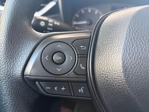 Used 2024 Toyota Corolla LE FWD image 27