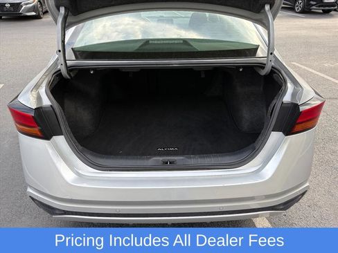 Used 2023 Nissan Altima 2.5 SV FWD image 26