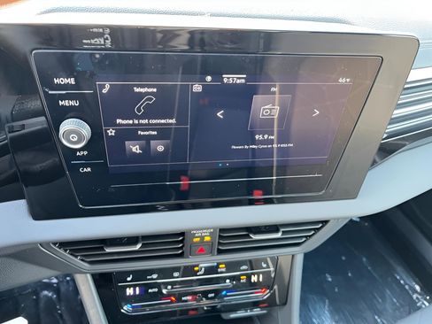 New 2025 Volkswagen Jetta Sport image 17