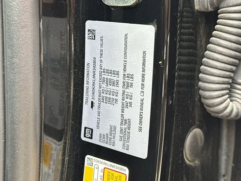 Used 2022 Chevrolet Tahoe RST w/ Sport Performance Package image 38