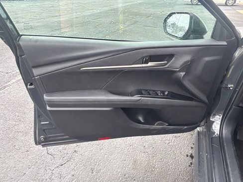 Used 2025 Toyota Camry LE FWD image 7