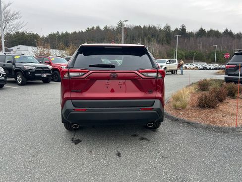New 2025 Toyota RAV4 XLE w/ Convenience Package image 4