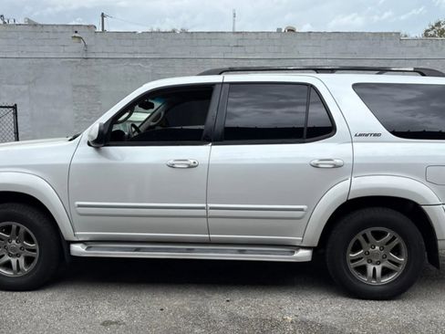 Used 2006 Toyota Sequoia Limited image 2