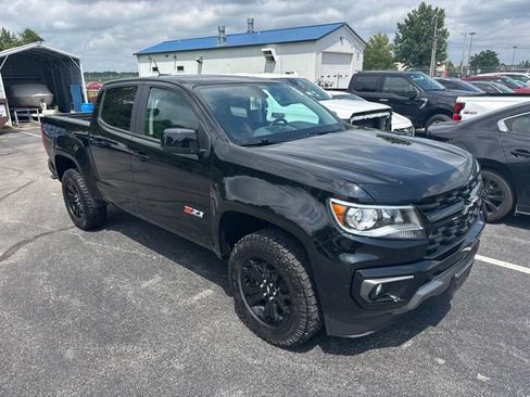 Used 2022 Chevrolet Colorado Z71 w/ Z71 Midnight Edition AWD/4WD image 1