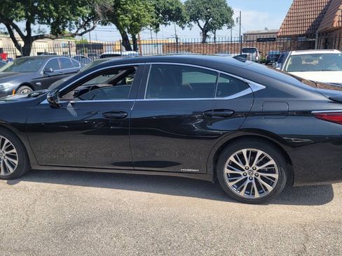 Used 2019 Lexus ES 300h FWD image 9