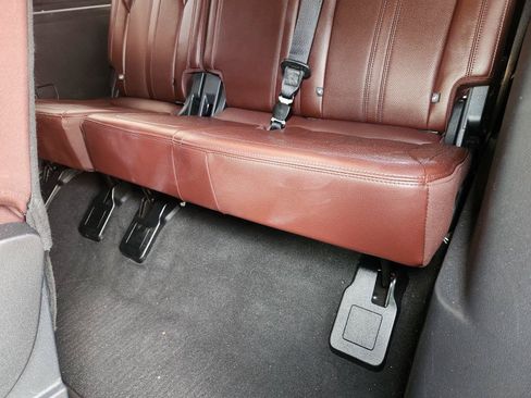 Used 2024 Ford Expedition Max Limited RWD image 23