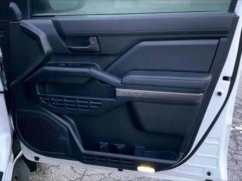 Used 2025 Toyota 4Runner TRD Sport Premium image 21