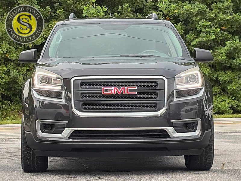 Used 2016 GMC Acadia SLE FWD image 2
