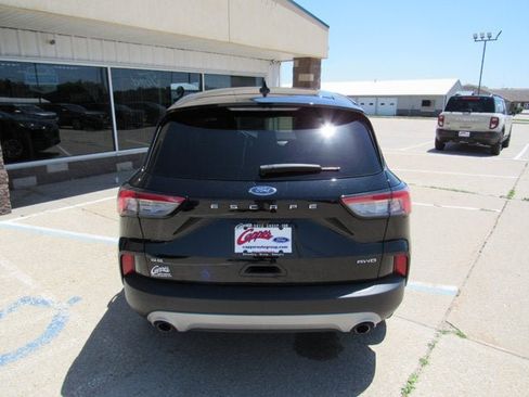 Used 2022 Ford Escape SE w/ Convenience Package AWD/4WD image 6