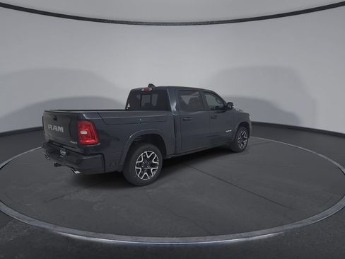 New 2026 RAM 1500 Laramie AWD/4WD image 15