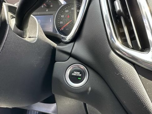 Certified 2024 Chevrolet Equinox LT FWD image 15