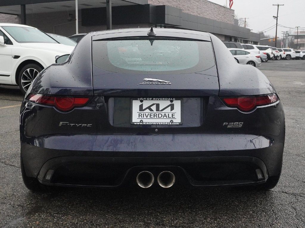 Used 2019 Jaguar F-TYPE R-Dynamic AWD/4WD image 15