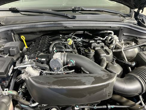 Used 2023 Dodge Durango GT AWD/4WD image 31