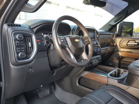 Used 2022 Chevrolet Silverado 2500 High Country w/ Z71 Off-Road Package AWD/4WD image 20