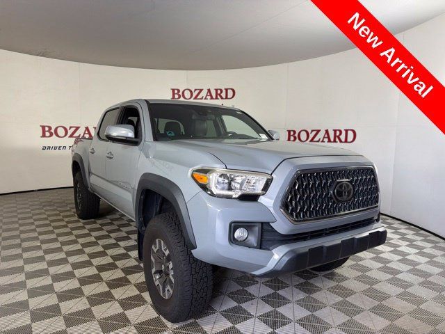 Used 2019 Toyota Tacoma TRD Off-Road AWD/4WD image 1