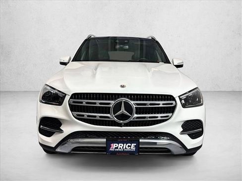 Used 2025 Mercedes-Benz GLE 350 4MATIC image 2