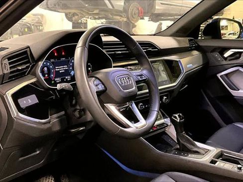 Used 2023 Audi Q3 2.0T Premium Plus w/ Premium Plus Package AWD/4WD image 18