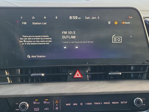 Used 2025 Kia Sportage X-Line image 25