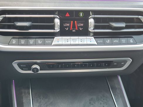 Used 2022 BMW X5 M50i w/ Executive Package AWD/4WD image 18