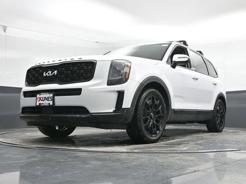 Used 2022 Kia Telluride EX w/ EX Premium Package image 37