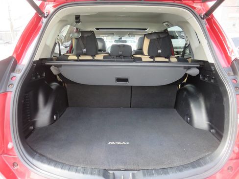 Used 2016 Toyota RAV4 XLE AWD/4WD image 22