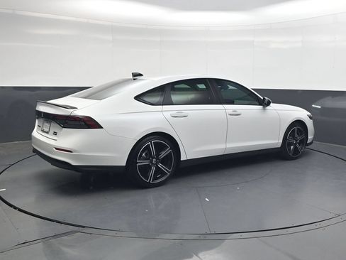 Certified 2026 Honda Accord Sport image 4